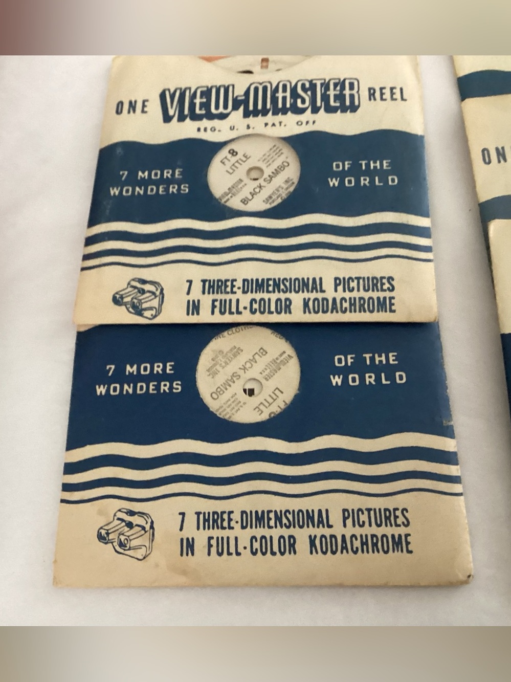 Vtg. Viewmaster Steroscope includes 47 disc’s. - Picture 5 of 6